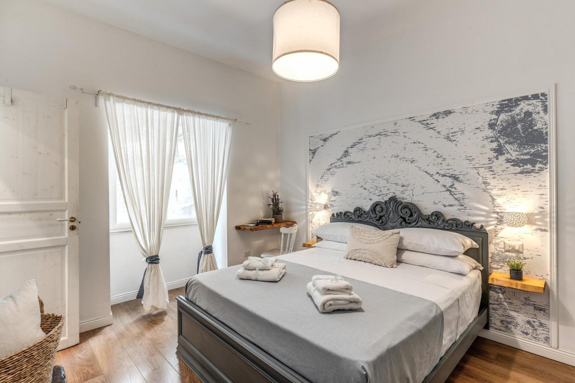 Annamaria Rooms 나폴리 외부 사진